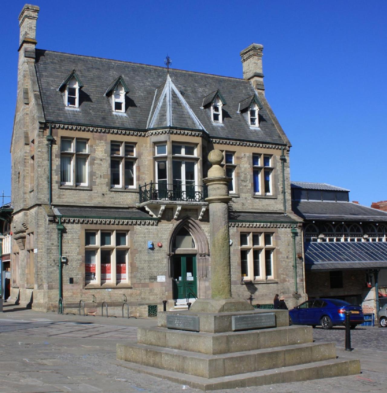 Apartment 1 Exquisite Two King Bedroom With En Suites - Close To The Town Centre, Rail, Airport And Theatre Darlington  Exterior foto